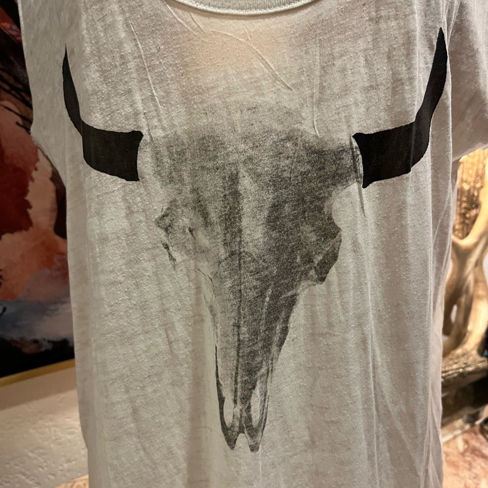 CHASER White Bull Skull Graphic Women's Top Medium tank top - Picture 5 of 13